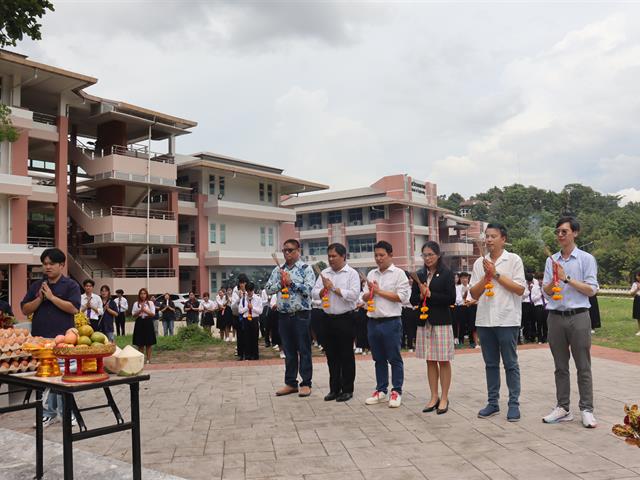 คณะวิศวกรรมศาสตร์ มพ. จัดกิจกรรมไหว้ครู สักการะพระวิษณุกรรม ประจำปีการศึกษา 2567