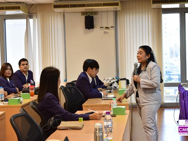 หลักสูตรการศึกษามหาบัณฑิต สาขาวิชาการบริหารการศึกษา จัดบรรยายพิเศษ เรื่อง "ประสบการณ์การปฎิบัติงานวิชาชีพศึกษานิเทศก์และการจัดทำแผน/โครงการ" โดย ศน.ฮุสนา เงินเจริญ