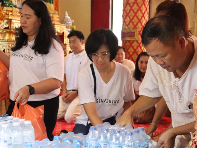 คณะวิศวกรรมศาสตร์ ร่วมใจถวายเทียนเข้าพรรษา ทำนุบำรุงศิลปวัฒนธรรมความเป็นไทย