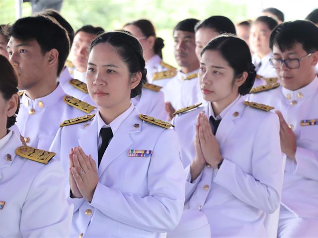 คณะรัฐศาสตร์และสังคมศาสตร์ 