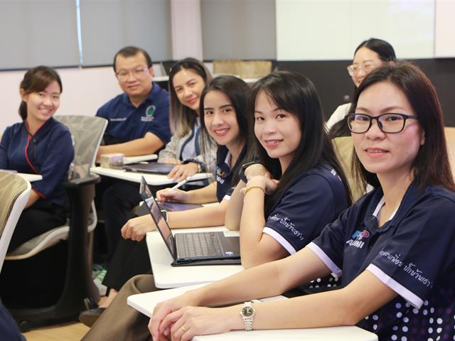      คณะสาธารณสุขศาสตร์ดำเนินโครงการทบทวนแผนยุทธศาสตร์ประจำปี และจัดทำแผนยุทธศาสตร์ คณะสาธารณสุขศาสตร์