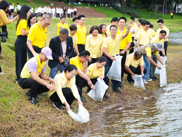 กิจกรรมจิตอาสาเพื่อเฉลิมพระเกียรติพระบาทสมเด็จพระเจ้าอยู่หัว