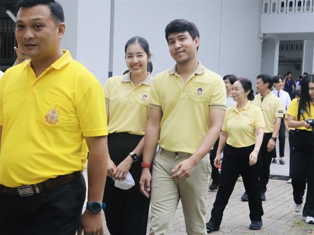 คณะรัฐศาสตร์และสังคมศาสตร์ 