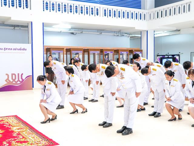 School of Education participated in the ceremony in honor of HM the King of Thailand on the occasion of “HM the King’s birthday”