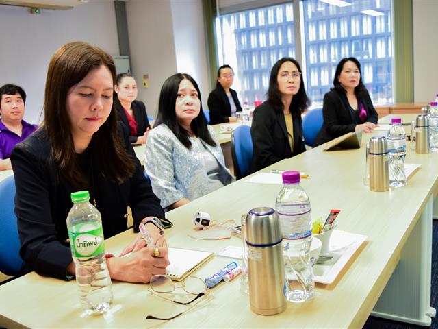 School of Education attended the study visit, exchanged opinions, and guidelines for developing the University of Phayao at the College of Management, University of Phayao