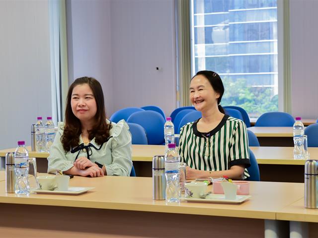 School of Education attended the study visit, exchanged opinions, and guidelines for developing the University of Phayao at the College of Management, University of Phayao