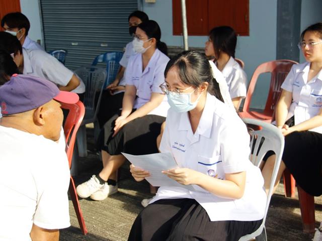 สาขาวิชาเทคนิคการแพทย์ คณะสหเวชศาสตร์ นำนิสิตลงพื้นที่ให้บริการรายงานผลการตรวจวิเคราะห์ทางห้องปฏิบัติการแก่ชุมชน  