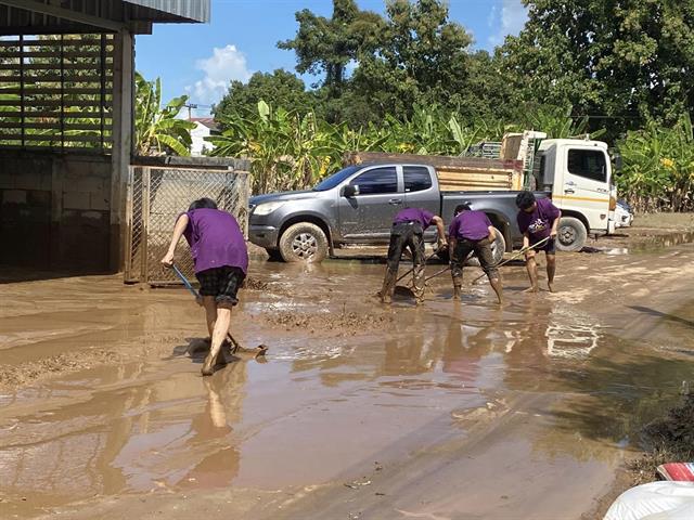 มหาวิทยาลัยพะเยา จัดกิจกรรม Save Chiang Rai ช่วยฟื้นฟูพื้นที่หลังสถานการณ์น้ำท่วม จังหวัดเชียงราย