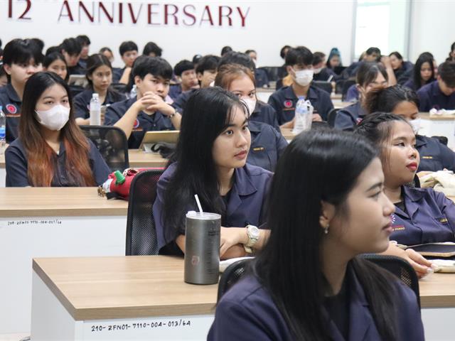 วิศวกรรมอุตสาหการ มพ. จัดสัมมนา “การเพิ่มความน่าสนใจให้กับเรซูเม่และพัฒนาทักษะการนำเสนองาน”