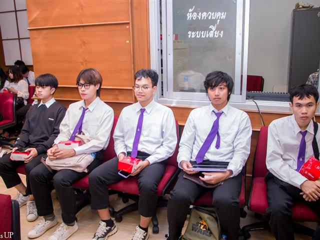 คณะศิลปศาสตร์ เข้าร่วมพิธีมอบทุนการศึกษา โดยหอการค้าญี่ปุ่น-กรุงเทพฯ ครั้งที่ 16 และ กิจกรรมเสวนาญี่ปุ่นธุรกิจ ครั้งที่ 13