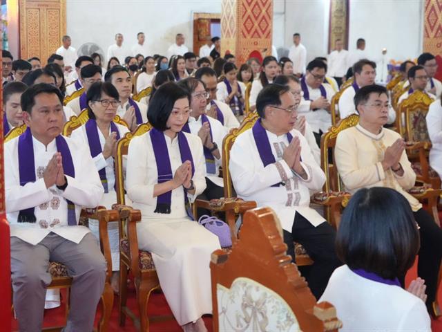 พิธีสมโภชผ้าพระกฐินพระราชทาน โดยมหาวิทยาลัยพะเยา ประจำปี 2567 ณ วัดศรีโคมคำ (พระอารามหลวง) ตำบลเวียง อำเภอเมืองพะเยา จังหวัดพะเยา