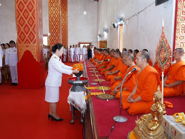 วิทยาลัยการศึกษา มหาวิทยาลัยพะเยา ร่วมถวายผ้าพระกฐินพระราชทาน ประจำปี 2567