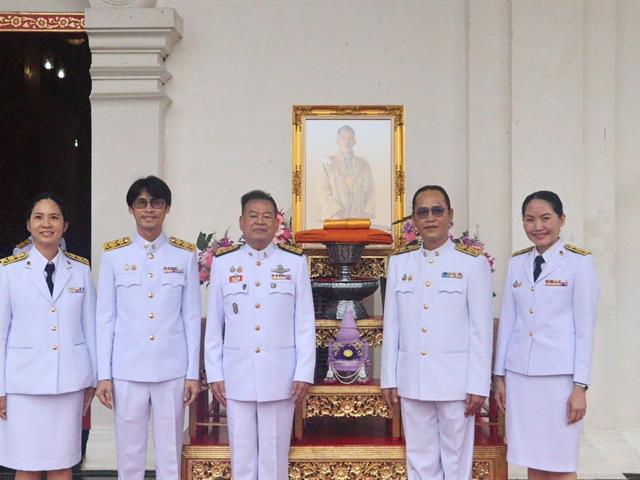 คณะรัฐศาสตร์และสังคมศาสตร์ 