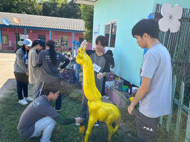 Volunteer activity at South Pafak Village, Pafak Subdistrict, Maejai County, Phayao Province