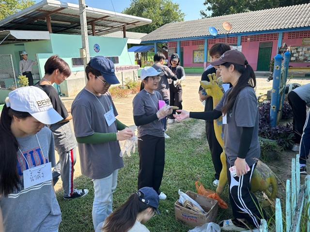 Volunteer activity at South Pafak Village, Pafak Subdistrict, Maejai County, Phayao Province