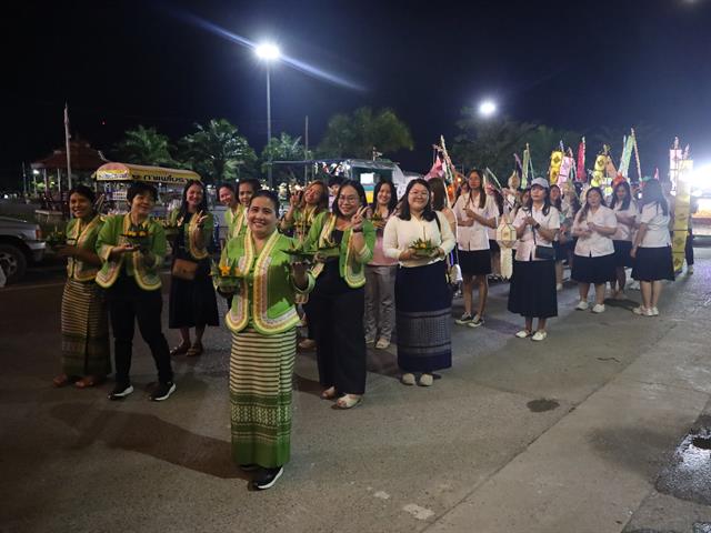 คณะเภสัชศาสตร์ร่วมกับเทศบาลเมืองพะเยาและชุมชนวัดป่าลานคำ ร่วมสืบสานประเพณียี่เป็งลอยกระทงกว๊านพะเยา ประจำปี 2567