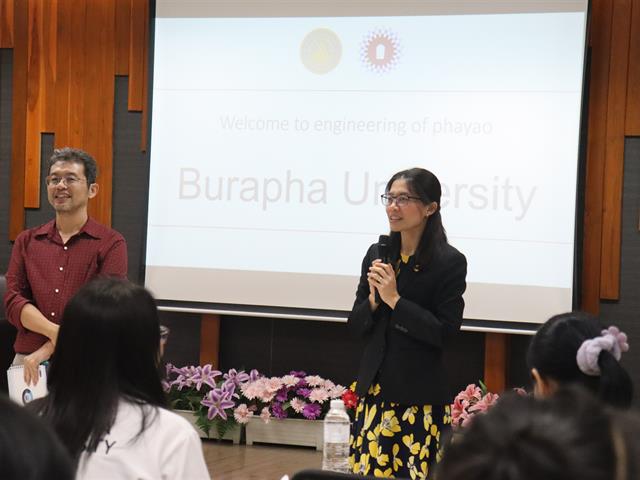 คณะวิศวกรรมศาสตร์ ให้การต้อนรับสโมสรนิสิต ม.บูรพา เพื่อศึกษาดูงานและแลกเปลี่ยนเรียนรู้การทำกิจกรรมนิสิตร่วมกัน