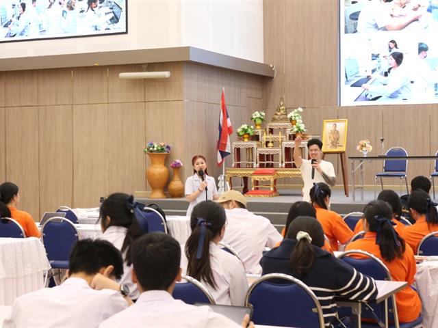 คณะวิทยาศาสตร์การแพทย์ออกแนะแนวการศึกษาต่อในระดับอุดมศึกษาให้กับโรงเรียนในพื้นที่จังหวัดเลย