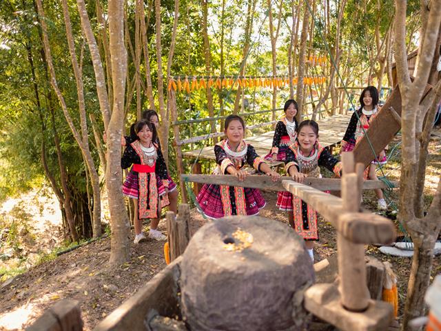 ม.พะเยา ร่วมมือ จุฬาฯ จัดกิจกรรม “Beyond the Journey: A Retreat into Nature,  Culture, and Taste” เปิดเส้นทางการท่องเที่ยวเชิงสร้างสรรค์ยอดภูลังกา