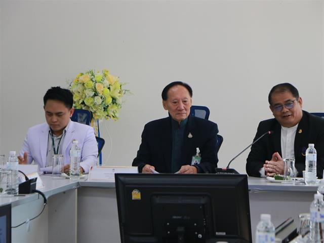 วันที่ 20 ธันวาคม 2567  คณะสาธารณสุขศาสตร์ ให้การต้อนรับคณะกรรมการตรวจประเมินคุณภาพระดับหลักสูตร และประกันคุณภาพการศึกษาของสถาบันการศึกษาระดับปริญญาตรี สาขาการแพทย์แผนไทยประยุกต์ที่สภาการแพทย์แผนไทยรับรอง