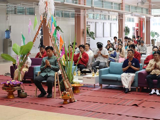 คณะวิศวกรรมศาสตร์ ส่งท้ายปีเก่า จัดสานสัมพันธ์สร้างขวัญกำลัง เสริมสิริมงคลแก่บุคลากรและนิสิต