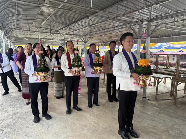 มหาวิทยาลัยพะเยาสืบสานประเพณีห่มผ้า และสรงน้ำพระมุนีศรีวิสุทธิคุณ ประจำปี 2568