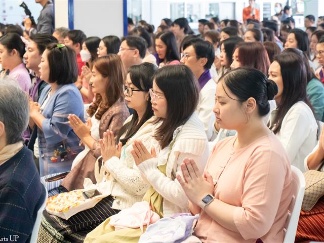 คณะศิลปศาสตร์ร่วมพิธีทำบุญเนื่องในวันขึ้นปีใหม่ ๒๕๖๘ “ฮ่วมบุญ ขึ้นปี๋ใหม่ ฮ้อยดวงใจ จาว ม.พะเยา”