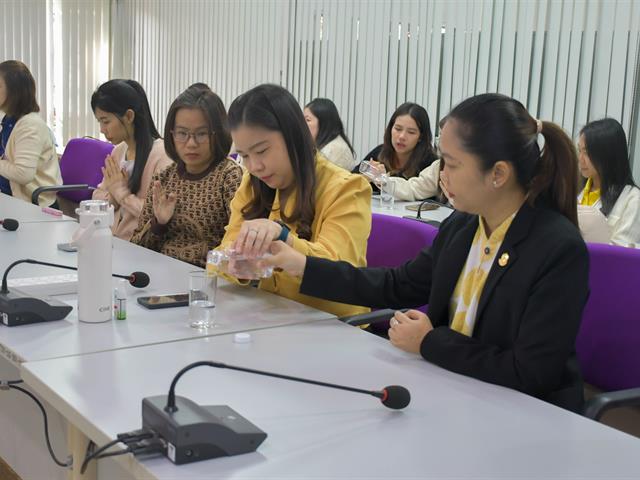 วิทยาลัยการศึกษา จัดประชุมลงนามข้อตกลงการประเมินผลการปฏิบัติงาน ของผู้บริหารและหัวหน้าสำนักงานหัวหน้างาน ประจำปีงบประมาณ 2568