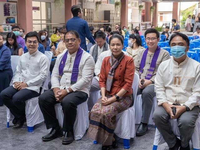 คณะสหเวชศาสตร์ มหาวิทยาลัยพะเยา จัดกิจกรรมทำบุญตักบาตรเนื่องในวันขึ้นปีใหม่ 2568