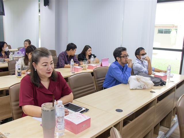 School of Liberal Arts Organizes Career Advancement Program for Faculty Members