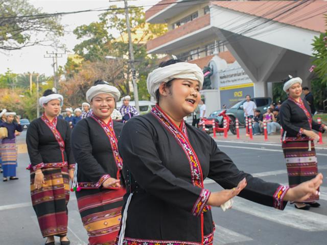 วิทยาลัยการศึกษา เข้าร่วมโครงการกระดานดำสัมพันธ์ ครั้งที่ 19 “โฮมครูทั่วทิศา ไขป่องฟ้าเบิกวิถี มอน้ำชีกระดานดำ” ณ มหาวิทยาลัยมหาสารคาม