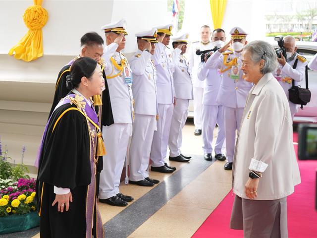 Her Royal Highness Princess Maha Chakri Sirindhorn Confers Degrees to University of Phayao Graduates for the Academic Year 2023