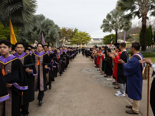 School of Liberal Arts, conducted rehearsal sessions for graduates to prepare them for the conferral of degrees for the academic year 2023.