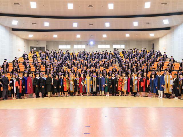 School of Liberal Arts, conducted rehearsal sessions for graduates to prepare them for the conferral of degrees for the academic year 2023.