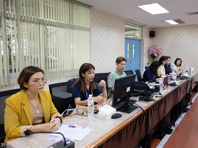 คณะศิลปศาสตร์จัดโครงการพัฒนาอาจารย์ตามกรอบมาตรฐานวิชาชีพ (UP-PSF)