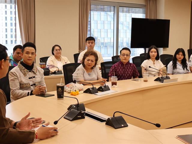 สโมสรนิสิตวิทยาลัยการจัดการ มหาวิทยาลัยพะเยา เข้าพบผู้บริหารเพื่อหารือแผนดำเนินงานปีงบประมาณ พ.ศ. 2568