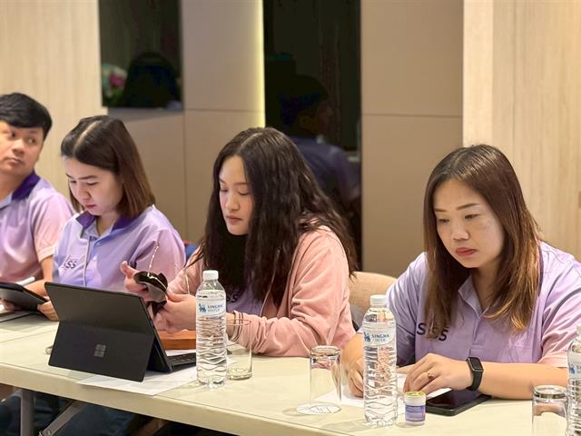 คณะรัฐศาสตร์และสังคมศาสตร์ 