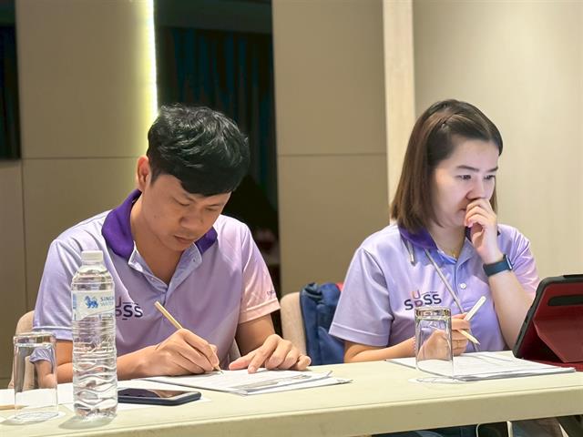 คณะรัฐศาสตร์และสังคมศาสตร์ 