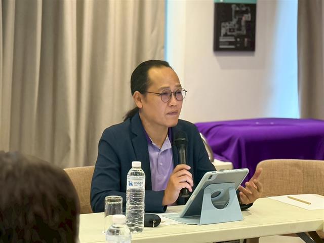 คณะรัฐศาสตร์และสังคมศาสตร์ 