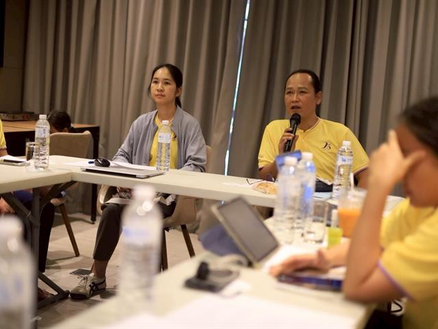 คณะรัฐศาสตร์และสังคมศาสตร์ 