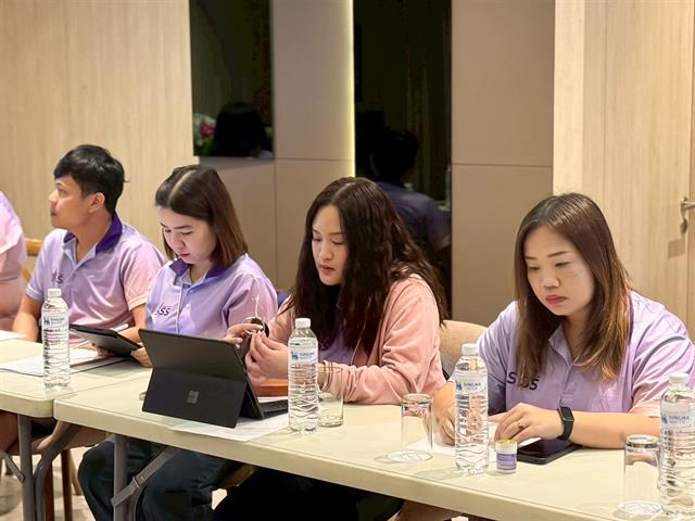 คณะรัฐศาสตร์และสังคมศาสตร์ 