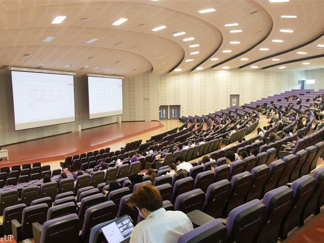 ศูนย์ภาษา คณะศิลปศาสตร์ จัดอบรมเพื่อสอบวัดความรู้ภาษาอังกฤษ (ระดับ C1) ด้วยข้อสอบศูนย์ภาษา (UP-STEP)