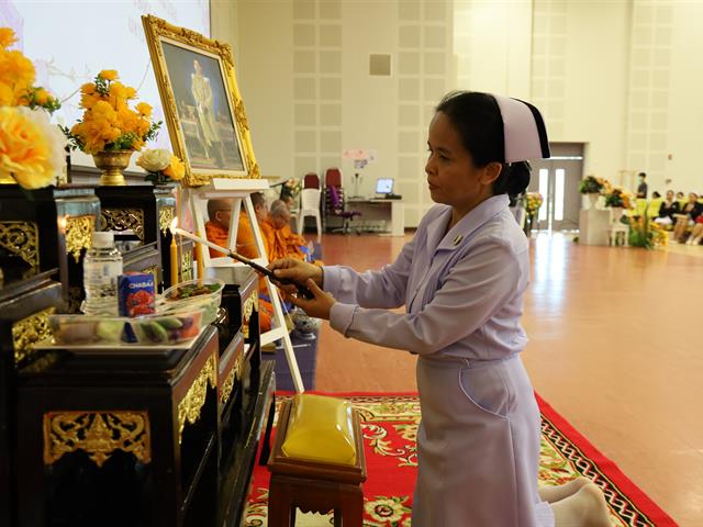 พิธีสำเร็จการศึกษา หลักสูตรประกาศนียบัตรผู้ช่วยพยาบาล 