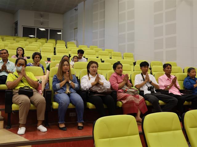 พิธีสำเร็จการศึกษา หลักสูตรประกาศนียบัตรผู้ช่วยพยาบาล 