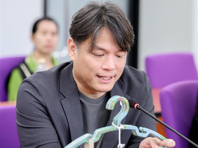 ศูนย์สิ่งแวดล้อมและการจัดการที่ยั่งยืน มหาวิทยาลัยพะเยา ลงนามบันทึกข้อตกลงความร่วมมือ (MOU) ในการจัดการขยะพลาสติก ร่วมกับวิทยาเขตเชียงราย มหาวิทยาลัยพะเยา  