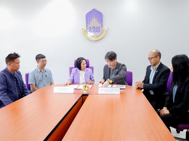 ศูนย์สิ่งแวดล้อมและการจัดการที่ยั่งยืน มหาวิทยาลัยพะเยา ลงนามบันทึกข้อตกลงความร่วมมือ (MOU) ในการจัดการขยะพลาสติก ร่วมกับวิทยาเขตเชียงราย มหาวิทยาลัยพะเยา  
