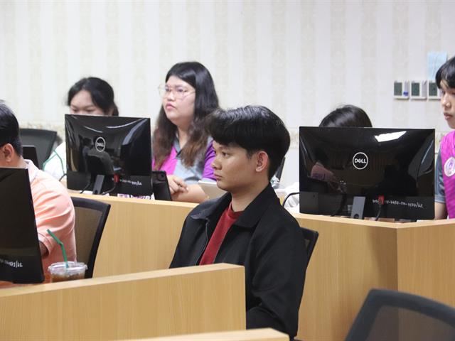 ต้อนรับนิสิตใหม่