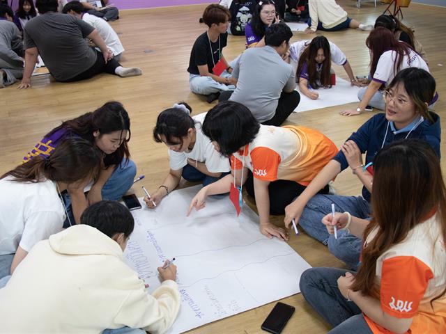 คณะศิลปศาสตร์จัดโครงการพัฒนาศักยภาพผู้นำนิสิตคณะศิลปศาสตร์