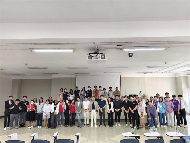 คณะบริหารธุรกิจและนิเทศศาสตร์  