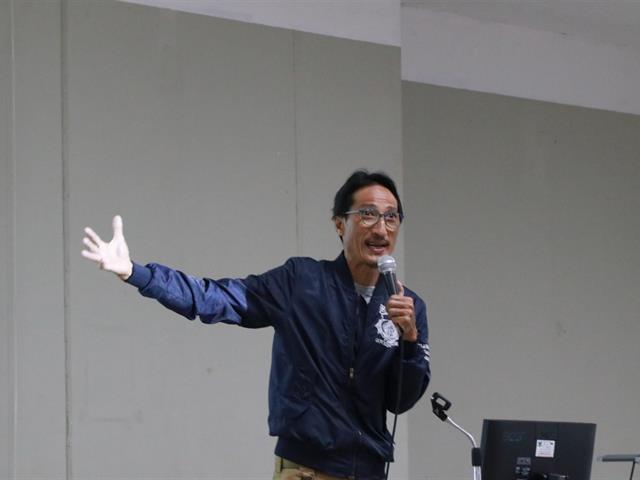 คณะบริหารธุรกิจและนิเทศศาสตร์  